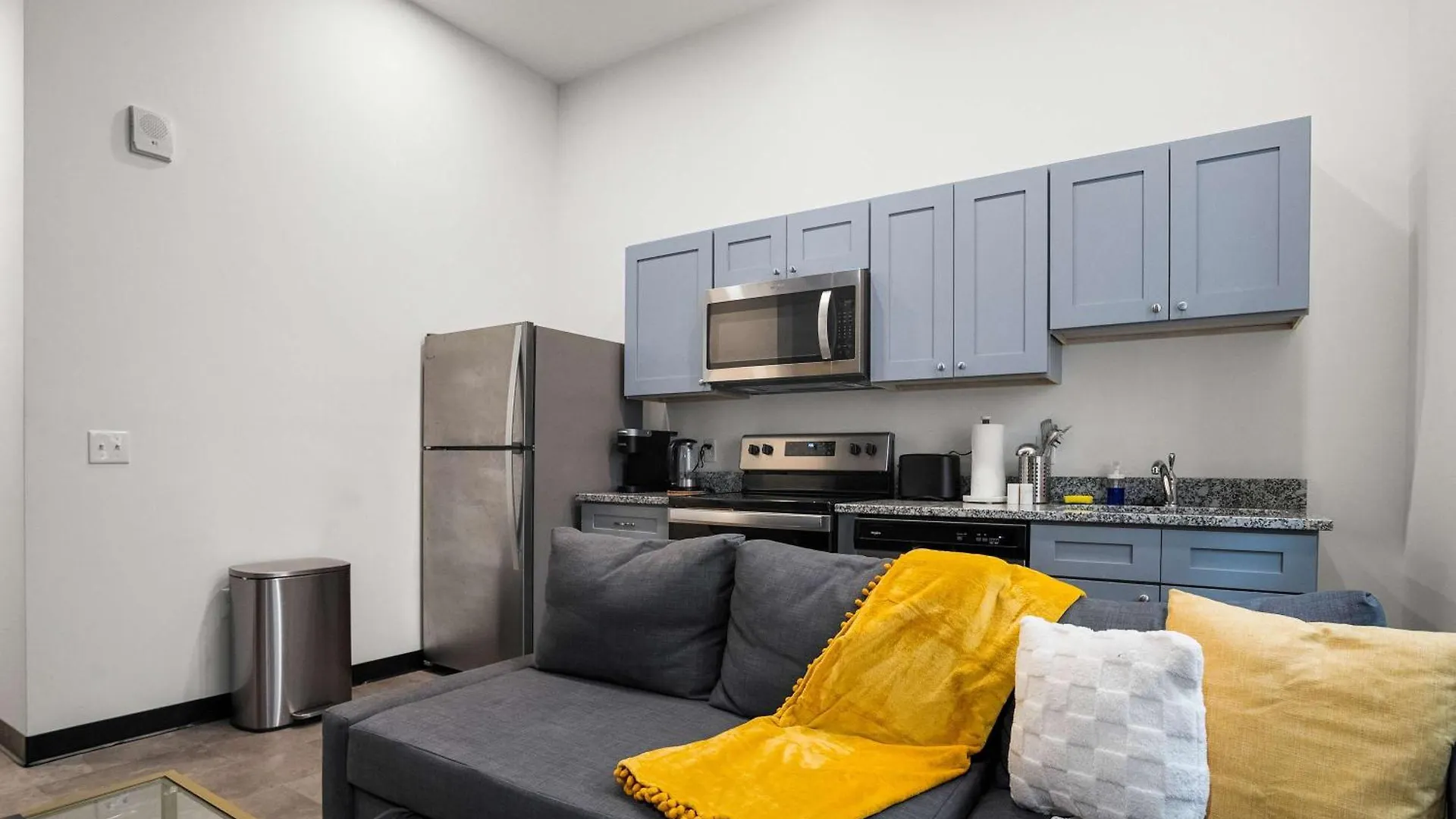 Cozysuites Modern 1Br In Downtown Pitts 7 Pittsburgh